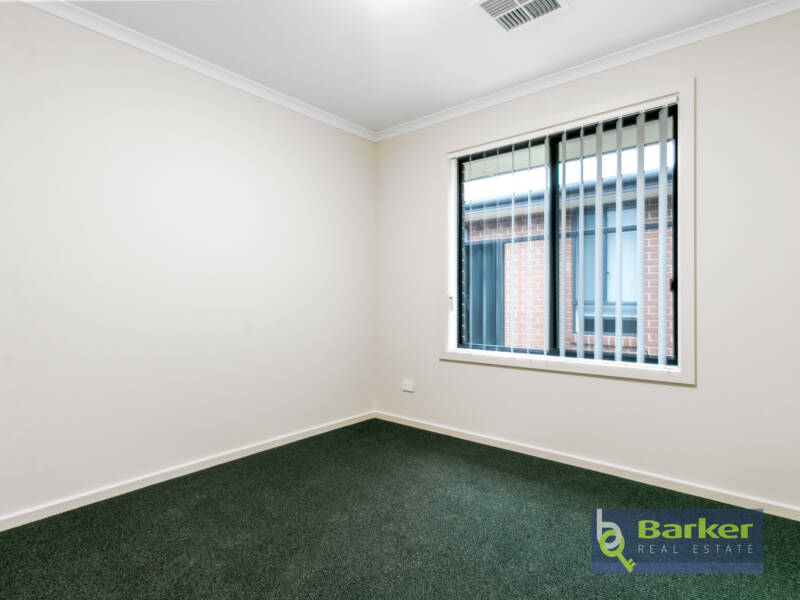 19 Merlot Road, ANGLE VALE, SA 5117 AUS
