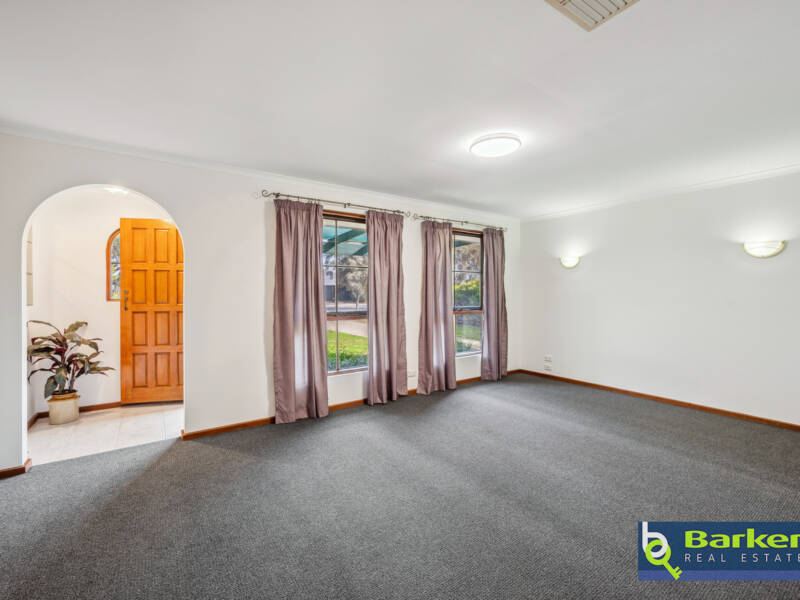 29 Clark Road, EVANSTON GARDENS, SA 5116 AUS