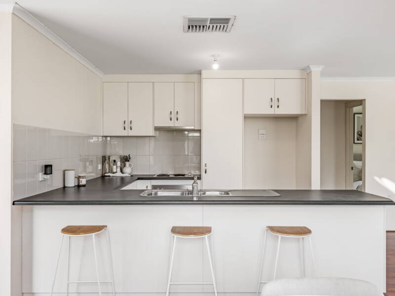 13 Osborne Street, EVANSTON GARDENS, SA 5116 AUS