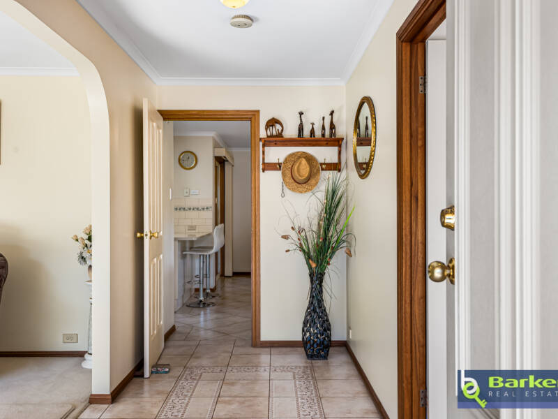 26 Farrow Road, EVANSTON, SA 5116 AUS