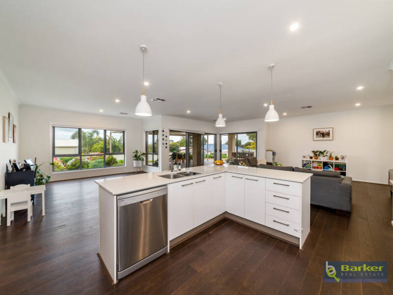 11 Warner Court, SANDY CREEK, SA 5350 AUS