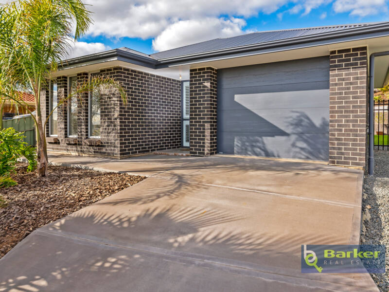 8 Bagot Court, EVANSTON PARK, SA 5116 AUS