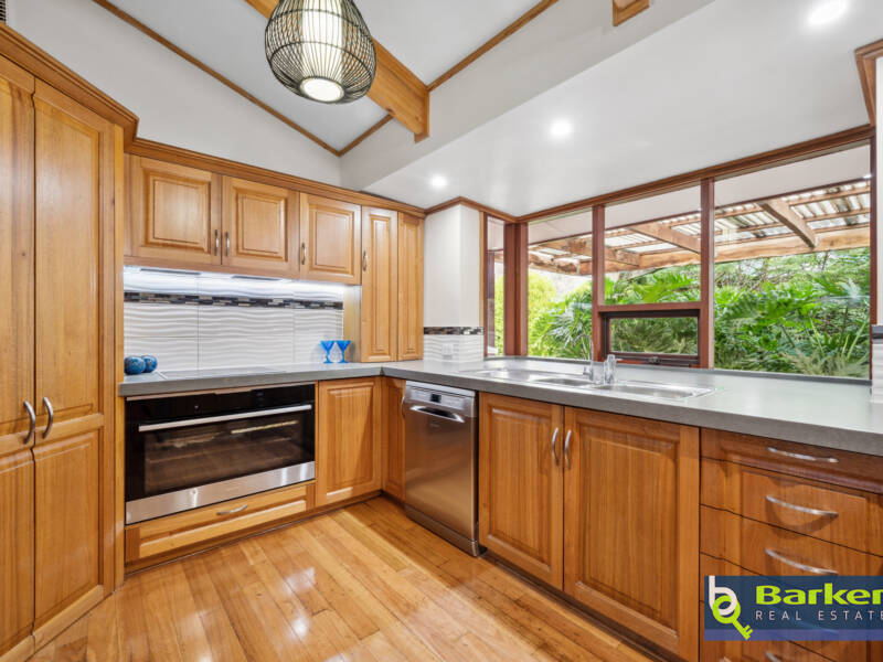 34 Austin Crescent, COCKATOO VALLEY, SA 5351 AUS