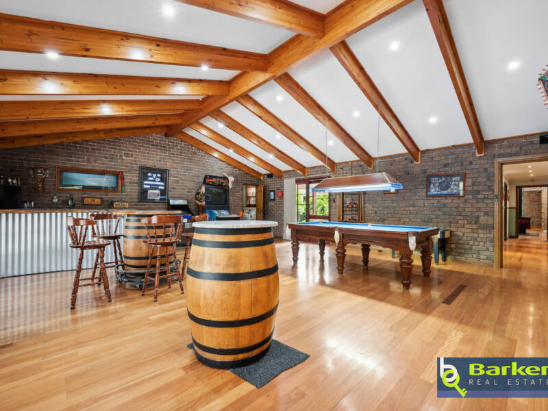 34 Austin Crescent, COCKATOO VALLEY, SA 5351 AUS