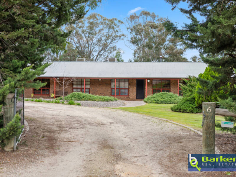34 Austin Crescent, COCKATOO VALLEY, SA 5351 AUS