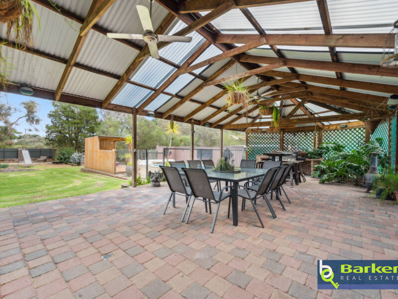 34 Austin Crescent, COCKATOO VALLEY, SA 5351 AUS