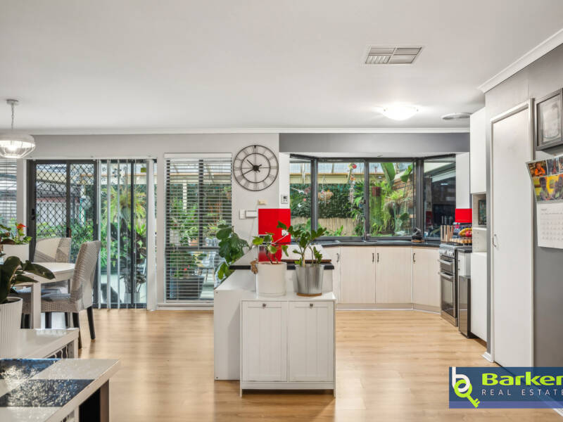 21 Stuart Drive, CRAIGMORE, SA 5114 AUS