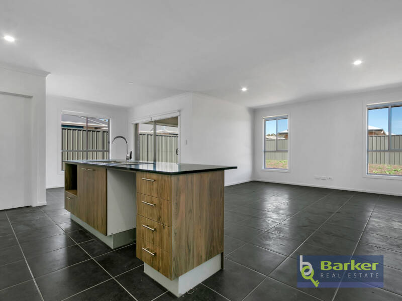 28 Mozart Circuit, EVANSTON GARDENS, SA 5116 AUS