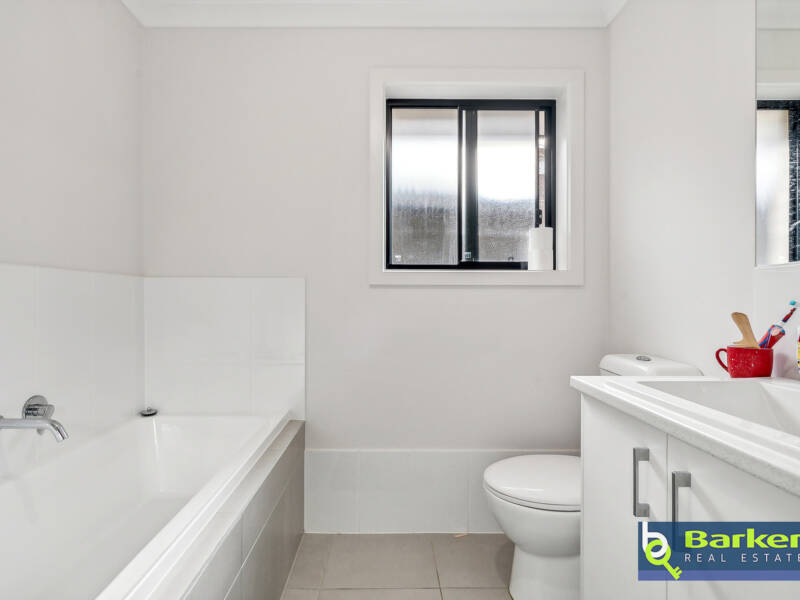 21A Barnes Avenue, NORTHFIELD, SA 5085 AUS