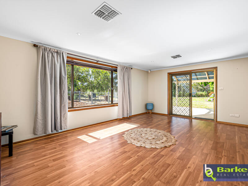 149 The Barracks, COCKATOO VALLEY, SA 5351 AUS