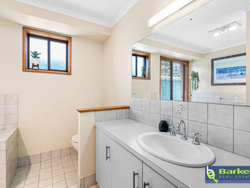 149 The Barracks, COCKATOO VALLEY, SA 5351 AUS