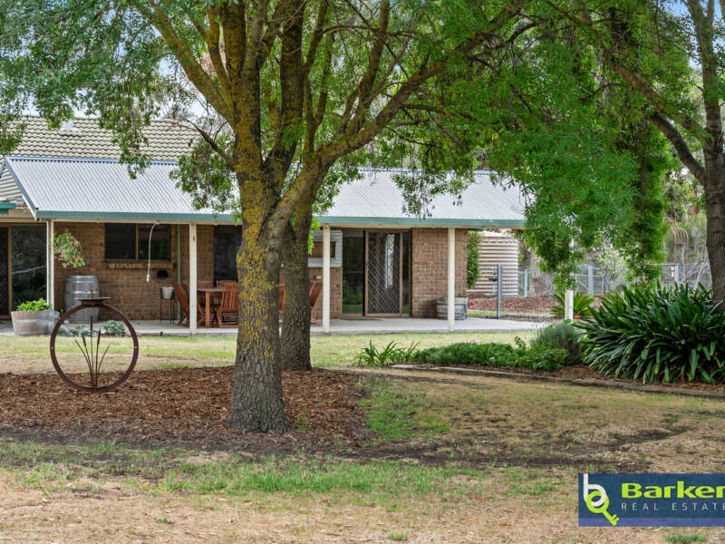 149 The Barracks, COCKATOO VALLEY, SA 5351 AUS