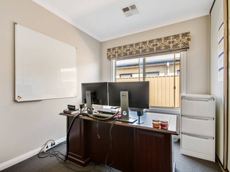 42 Paternoster Road, REID, SA 5118 AUS