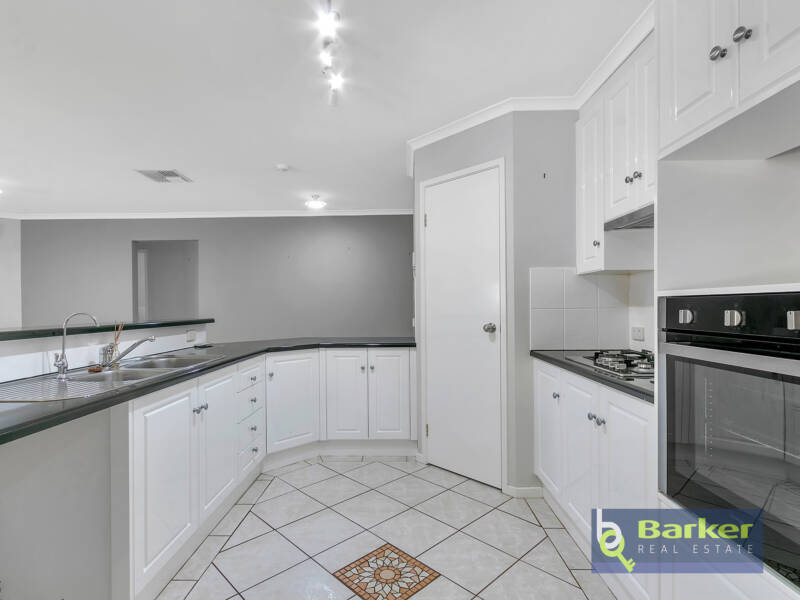 4 Toner Crescent, EVANSTON PARK, SA 5116 AUS