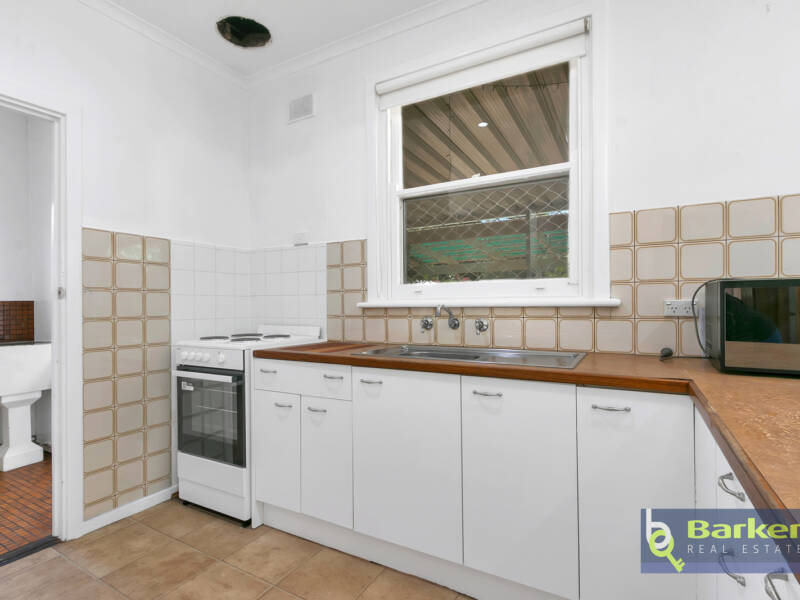 33 Bellinger Road, ELIZABETH EAST, SA 5112 AUS