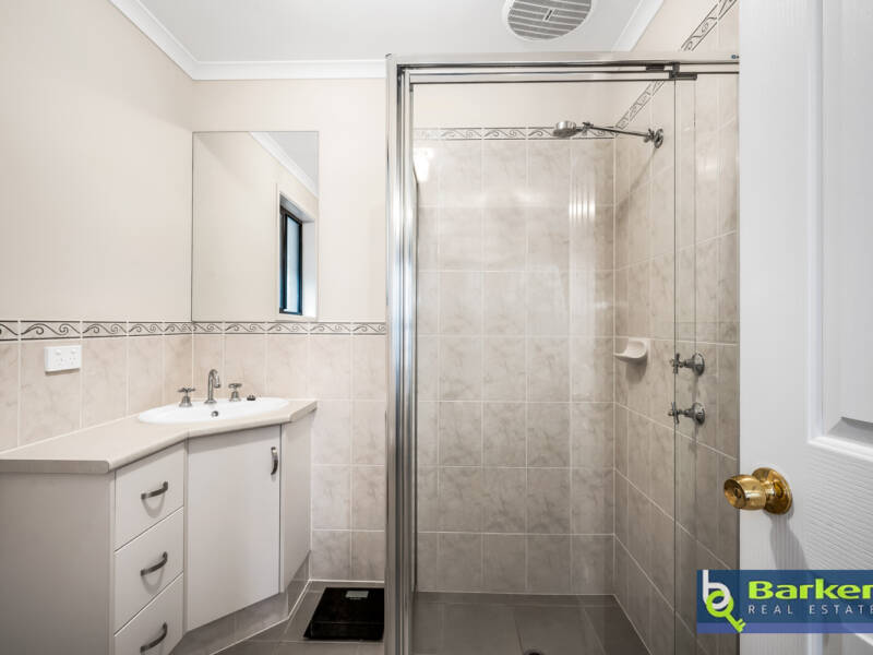4 Curnow Court, EVANSTON PARK, SA 5116 AUS