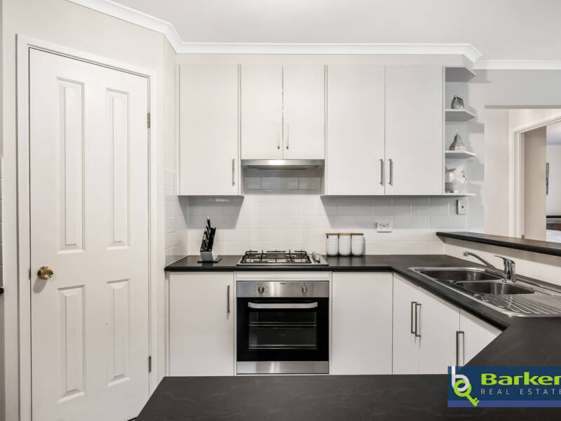 4 Curnow Court, EVANSTON PARK, SA 5116 AUS