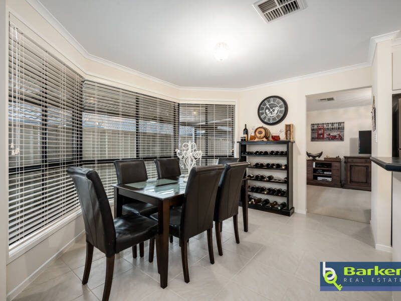 4 Curnow Court, EVANSTON PARK, SA 5116 AUS