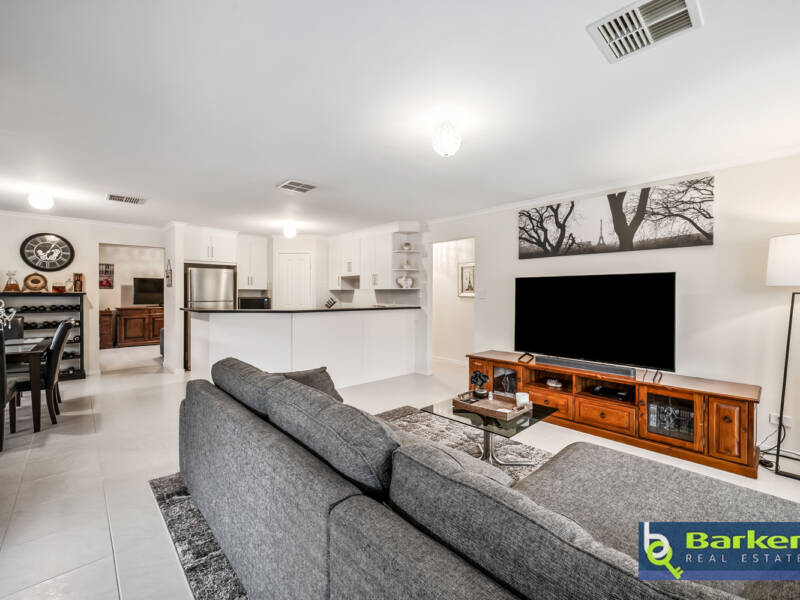 4 Curnow Court, EVANSTON PARK, SA 5116 AUS