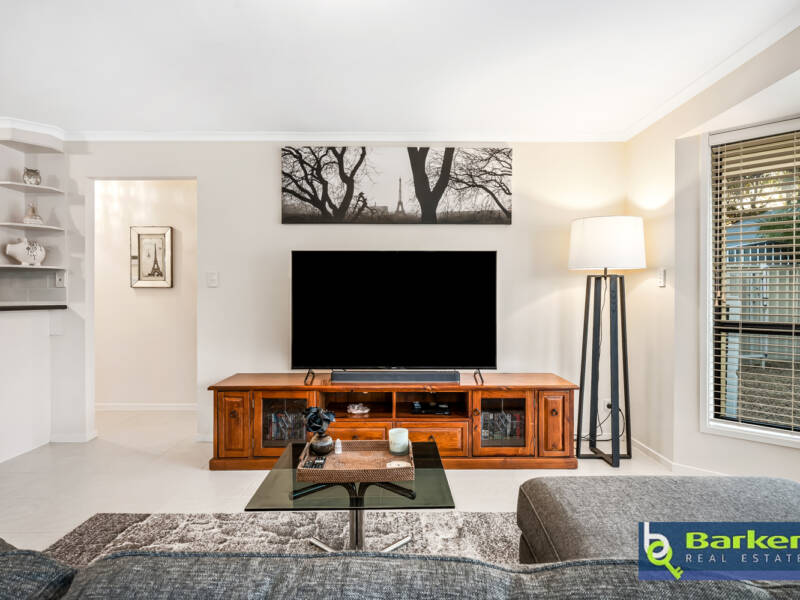 4 Curnow Court, EVANSTON PARK, SA 5116 AUS