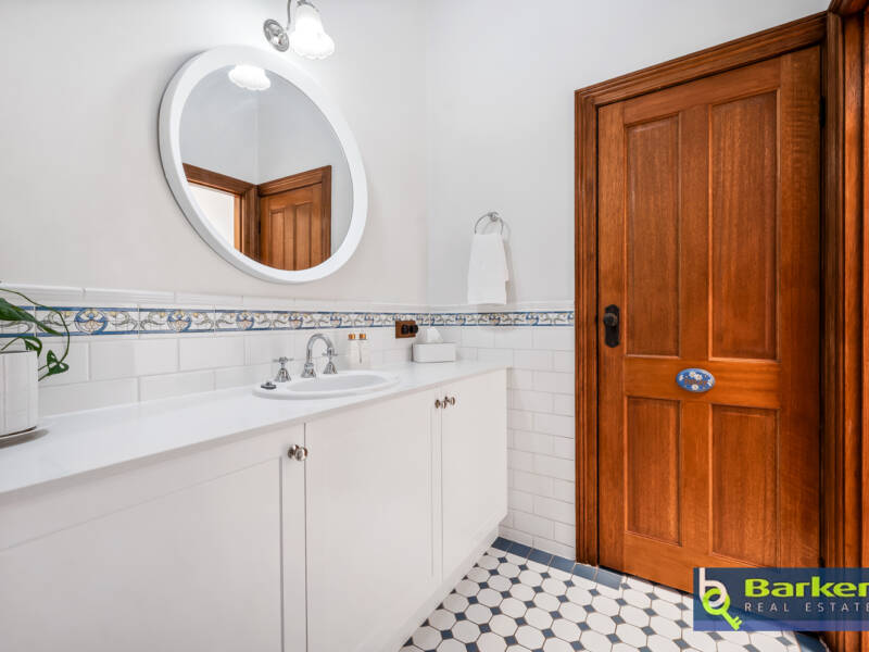 27 Redbanks Road, WILLASTON, SA 5118 AUS