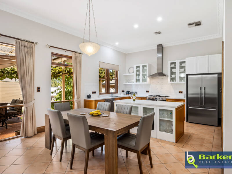 27 Redbanks Road, WILLASTON, SA 5118 AUS