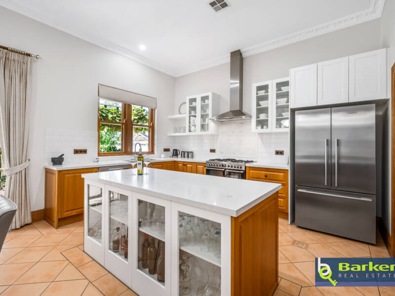 27 Redbanks Road, WILLASTON, SA 5118 AUS