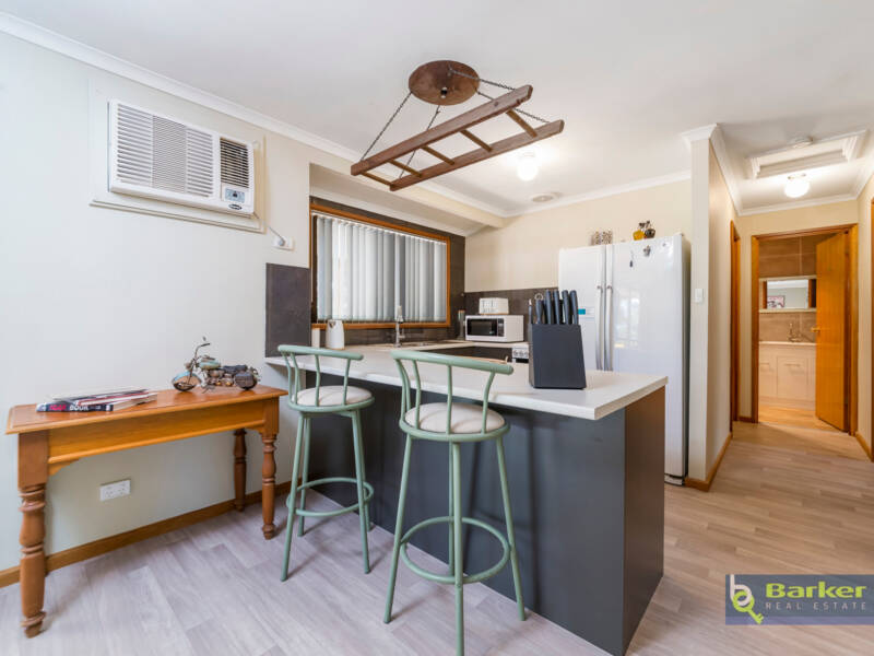 37 Yettie Road, WILLIAMSTOWN, SA 5351