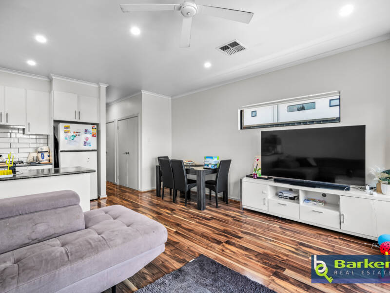 1/8 Fourth Avenue, MAWSON LAKES, SA 5095 AUS