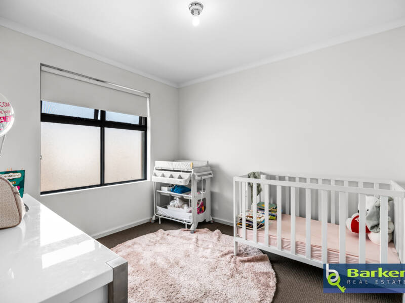 1/8 Fourth Avenue, MAWSON LAKES, SA 5095 AUS