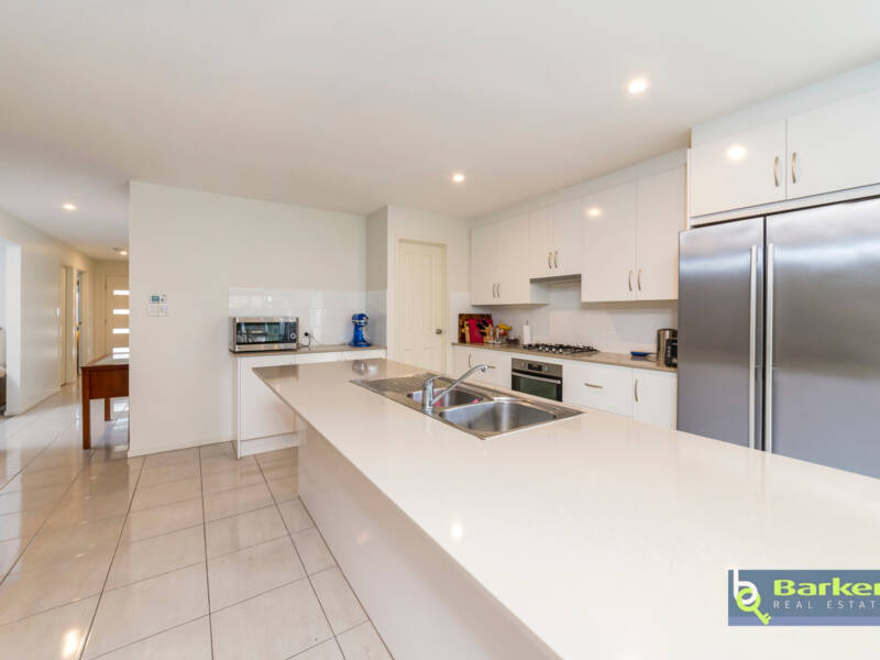 32 Scarlet Avenue, MUNNO PARA, SA 5115