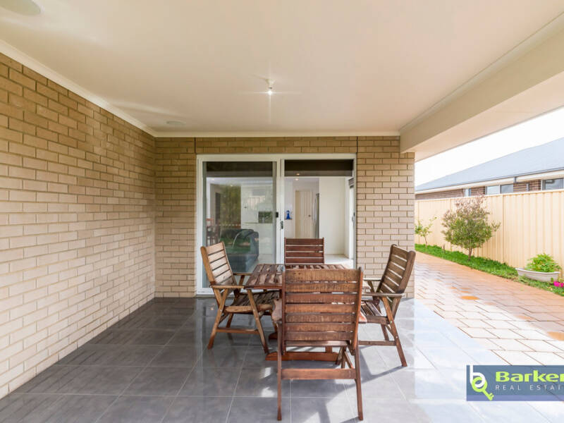 32 Scarlet Avenue, MUNNO PARA, SA 5115