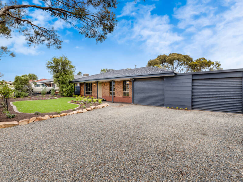 18 Zurich Road, CRAIGMORE, SA 5114 AUS