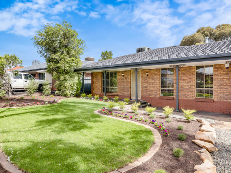 18 Zurich Road, CRAIGMORE, SA 5114 AUS