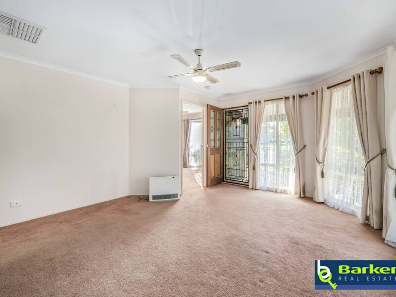 8 Hanisch Street, FREELING, SA 5372 AUS