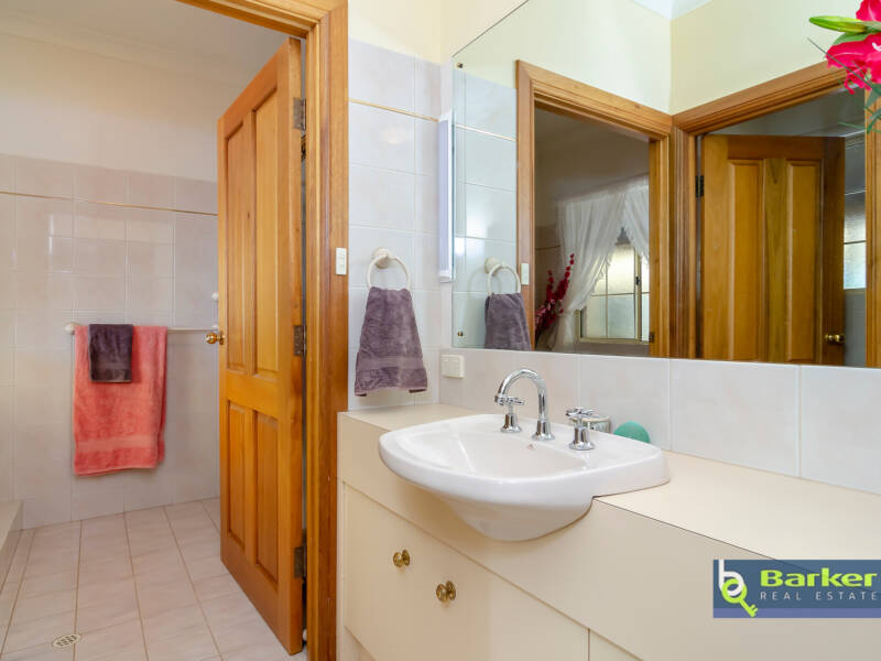 9 Rounsevell Road, WILLIAMSTOWN, SA 5351