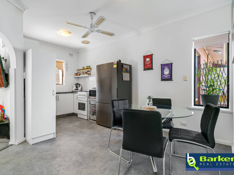 1/18 Penny Street, SEMAPHORE, SA 5019 AUS