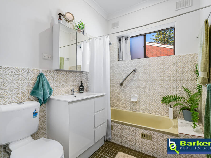 1/18 Penny Street, SEMAPHORE, SA 5019 AUS