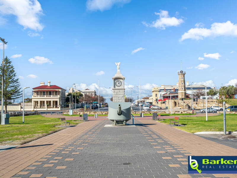1/18 Penny Street, SEMAPHORE, SA 5019 AUS