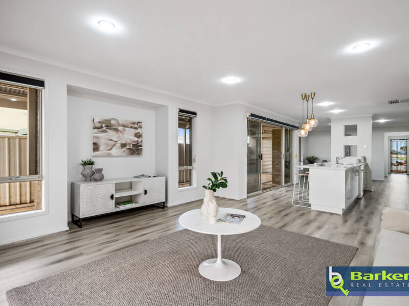 6 Brandis Road, MUNNO PARA WEST, SA 5115 AUS
