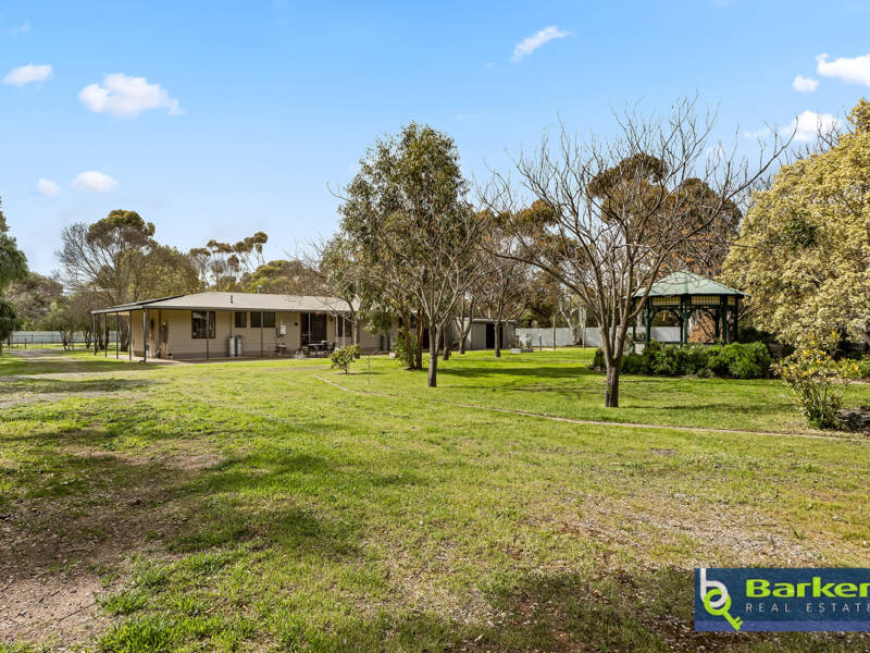 2 Erina Court, LEWISTON, SA 5501 AUS