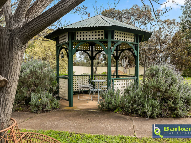 2 Erina Court, LEWISTON, SA 5501 AUS