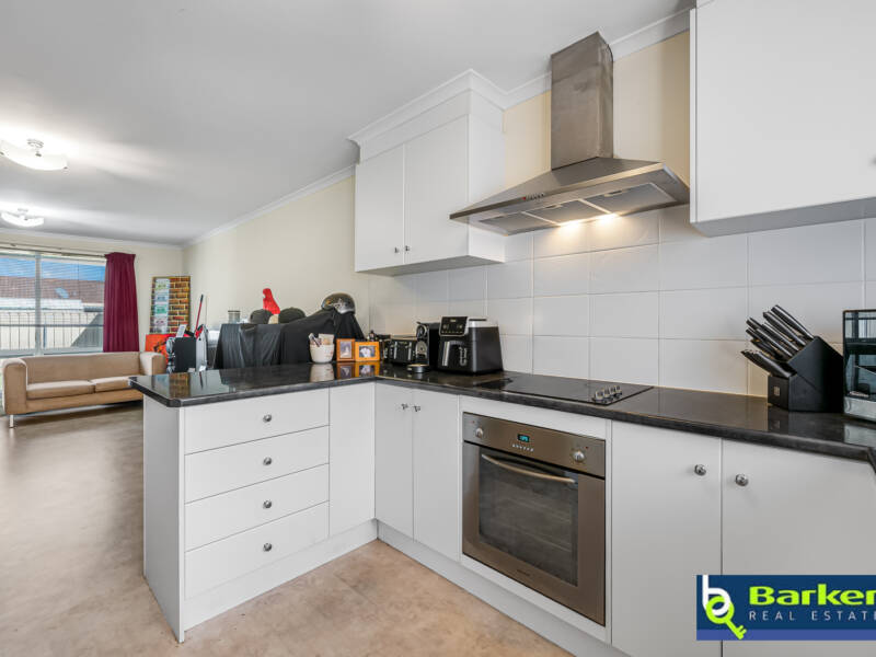 28/4 Para Road, EVANSTON, SA 5116 AUS