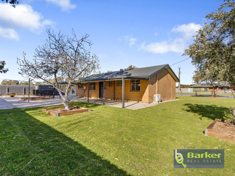 2 Buckland Park Road, TWO WELLS, SA 5501 AUS