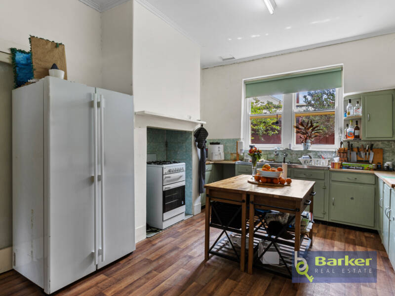 9 Redbanks Road, WILLASTON, SA 5118 AUS