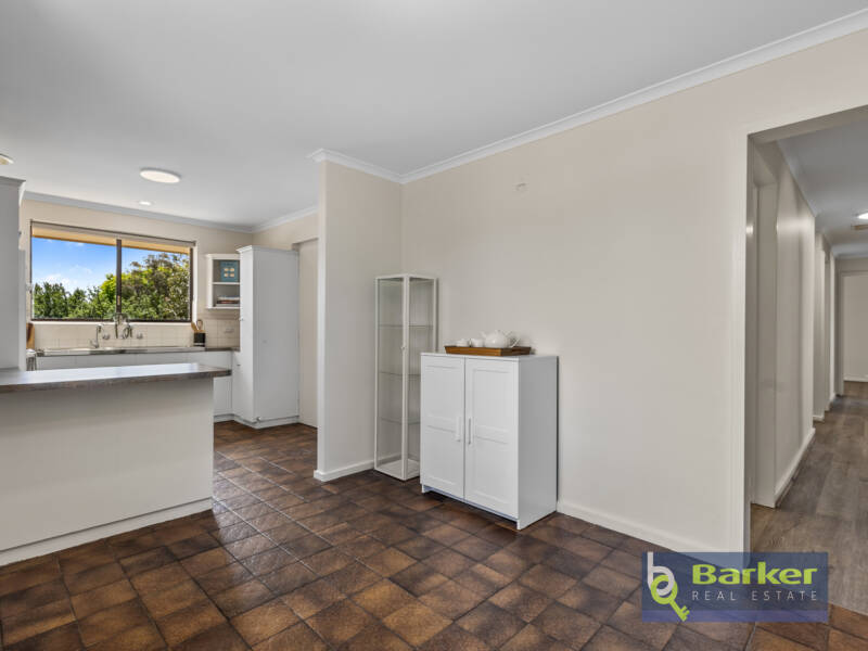 49 St Albans Road, EVANSTON PARK, SA 5116 AUS