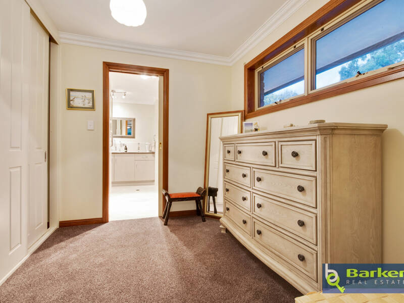 99 Davies Road, COCKATOO VALLEY, SA 5351