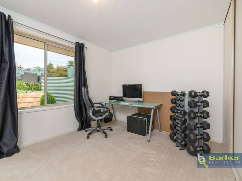 32 Songlark Grove, HEWETT, SA 5118