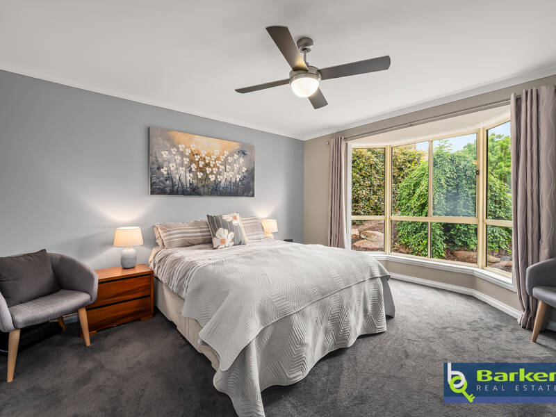 16 Songlark Grove, HEWETT, SA 5118 AUS
