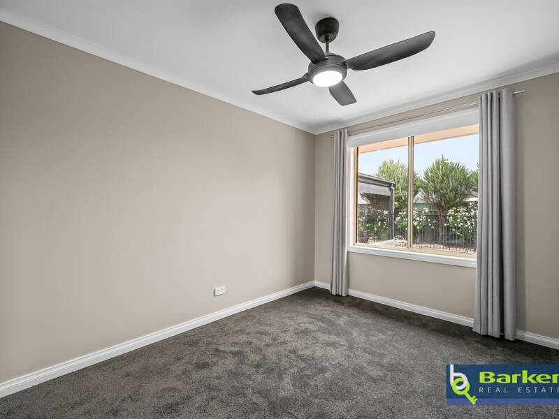 16 Songlark Grove, HEWETT, SA 5118 AUS